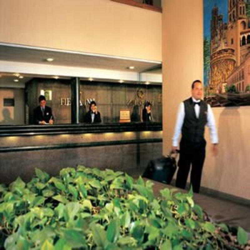 Fiesta Inn San Luis Potosi Glorieta Juarez Exterior photo